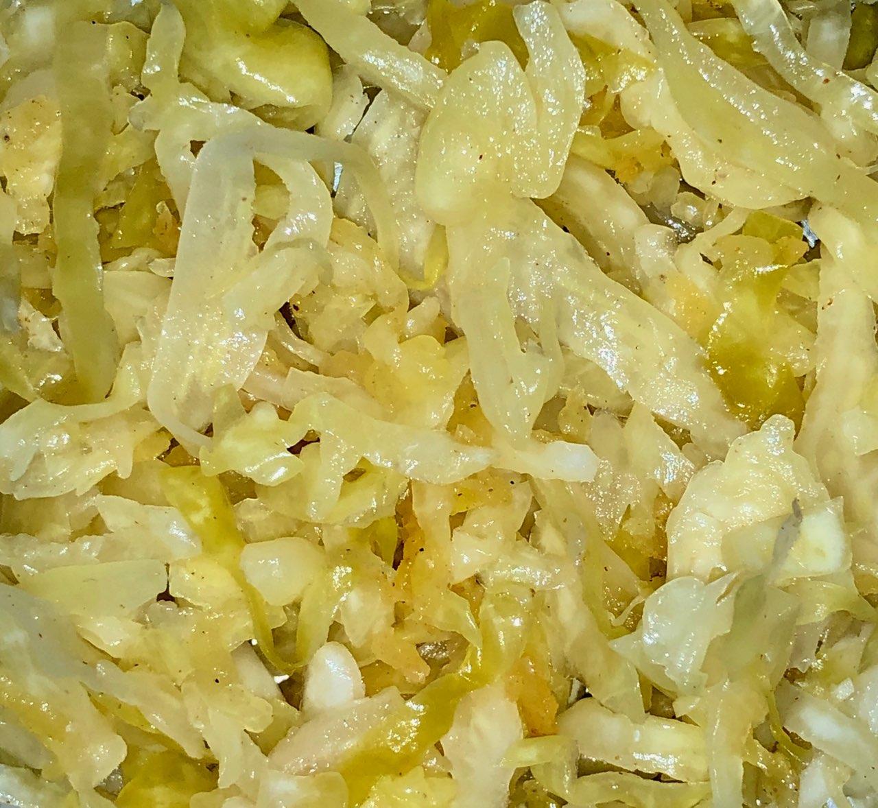 Apple Cinnamon Sauerkraut - Fermenting Fairy